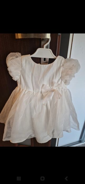 Sukieneka biała dla dziewczynki