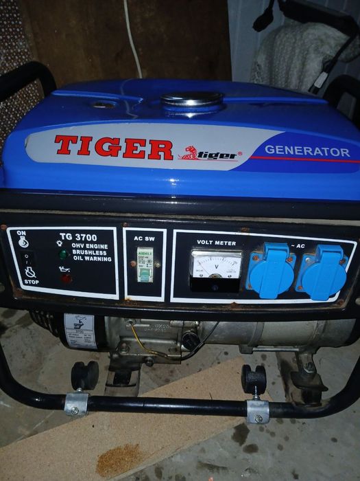 Бензиновий генератор TIGER TG3700