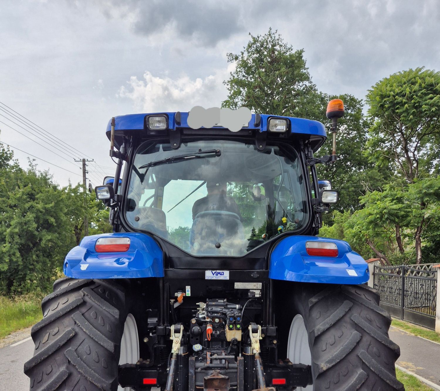 New holland t6050 tm 135 claas nn massey ferguson  nn john deere zetor