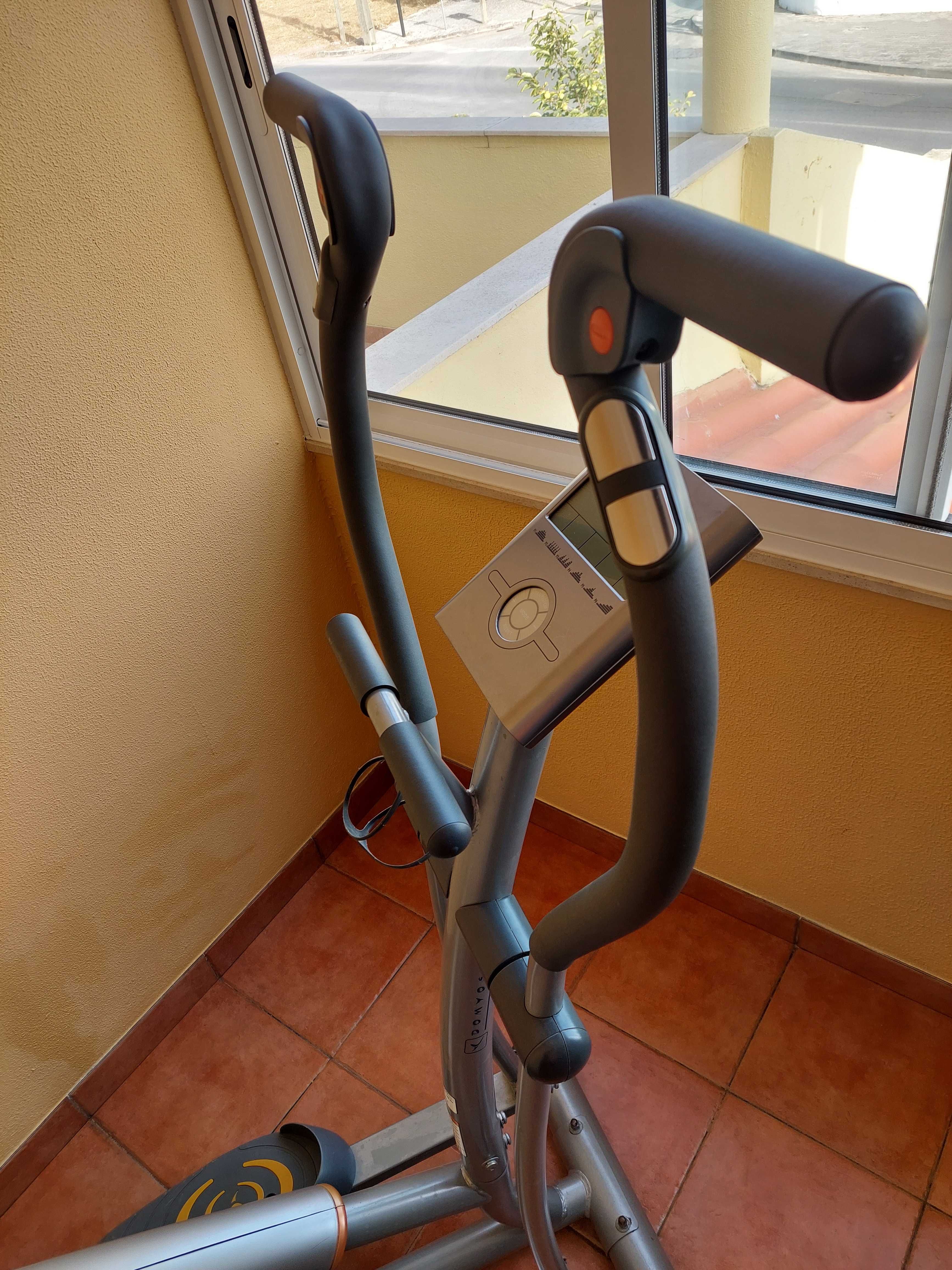 Bicicleta elíptica Domyos VE 570
