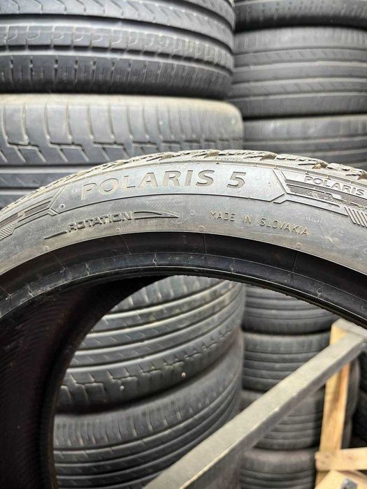 225/40 R19 Barum пара зима