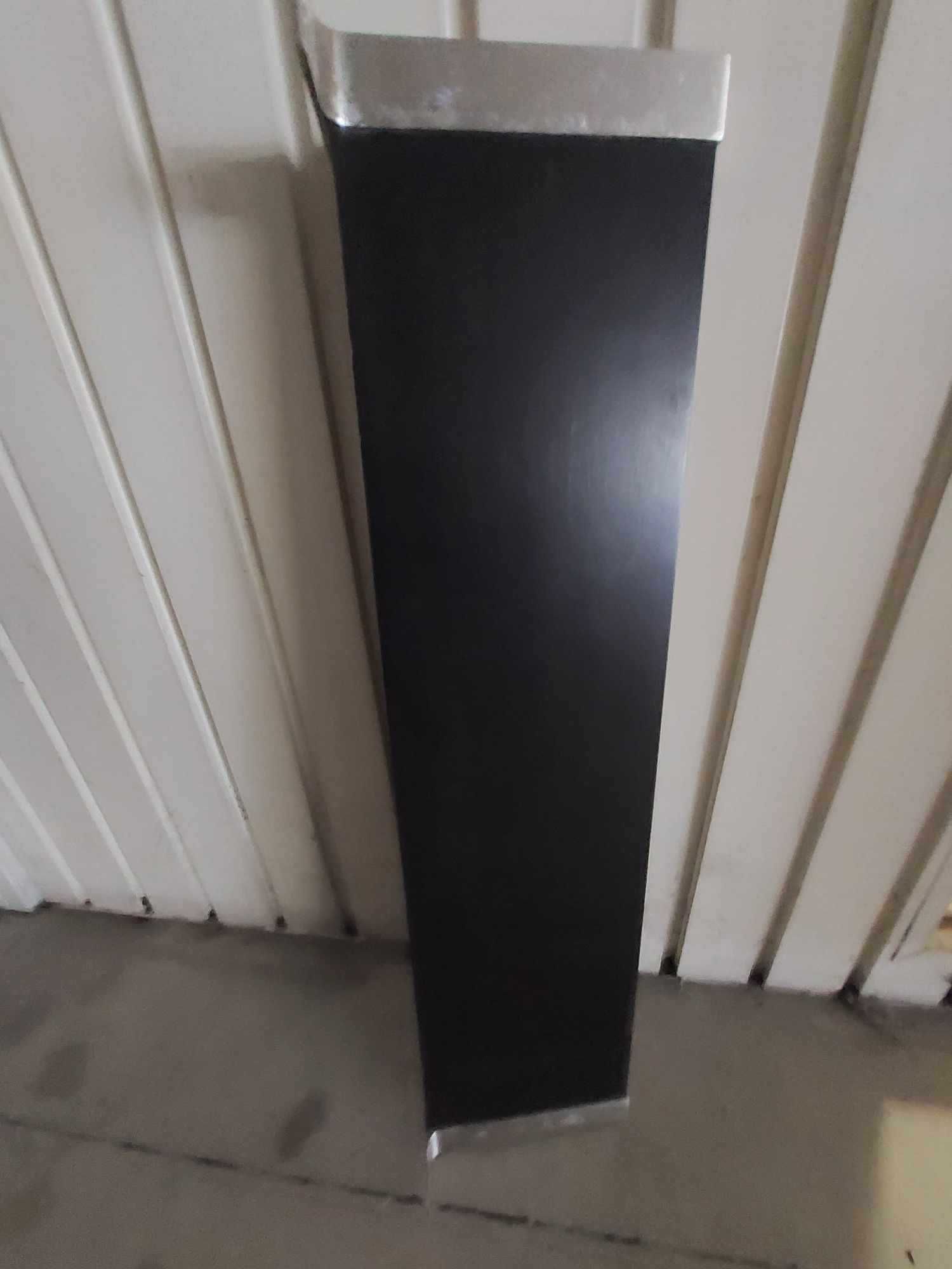 IKEA- 2 prateleiras com dobradiça em alumínio 80x19x2.5