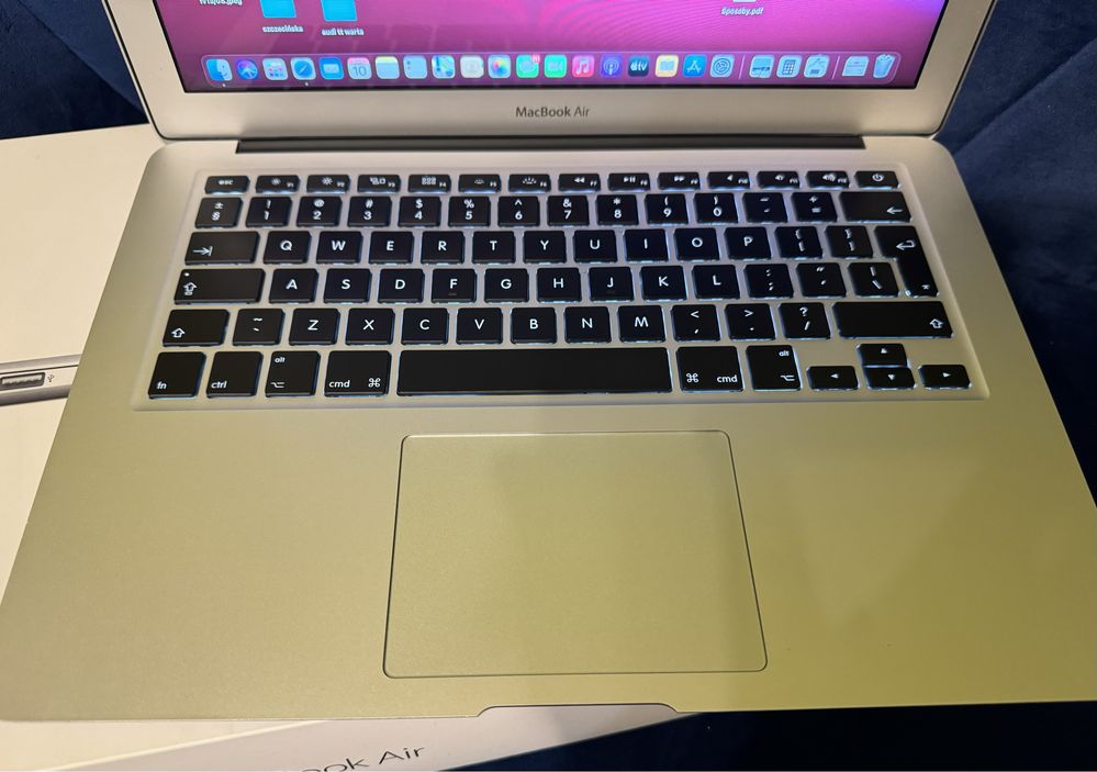 MacBook Air 13.3 A1466 i5 8GB ram 128GB 2017 Caly komplet