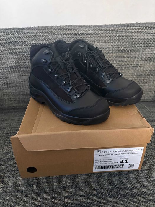 Nowe obuwie taktyczne Protektor EU41 wkładka 26,5cm tanio polecam
