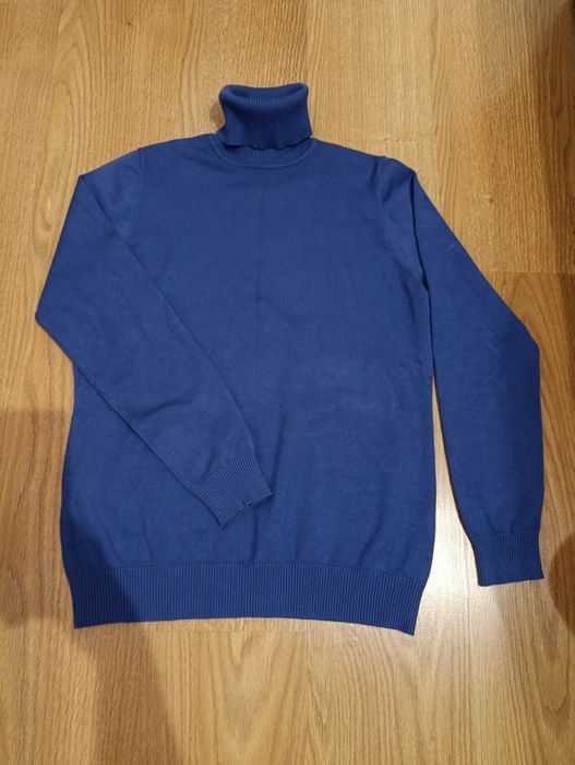 Жіночий гольф джинсового кольору