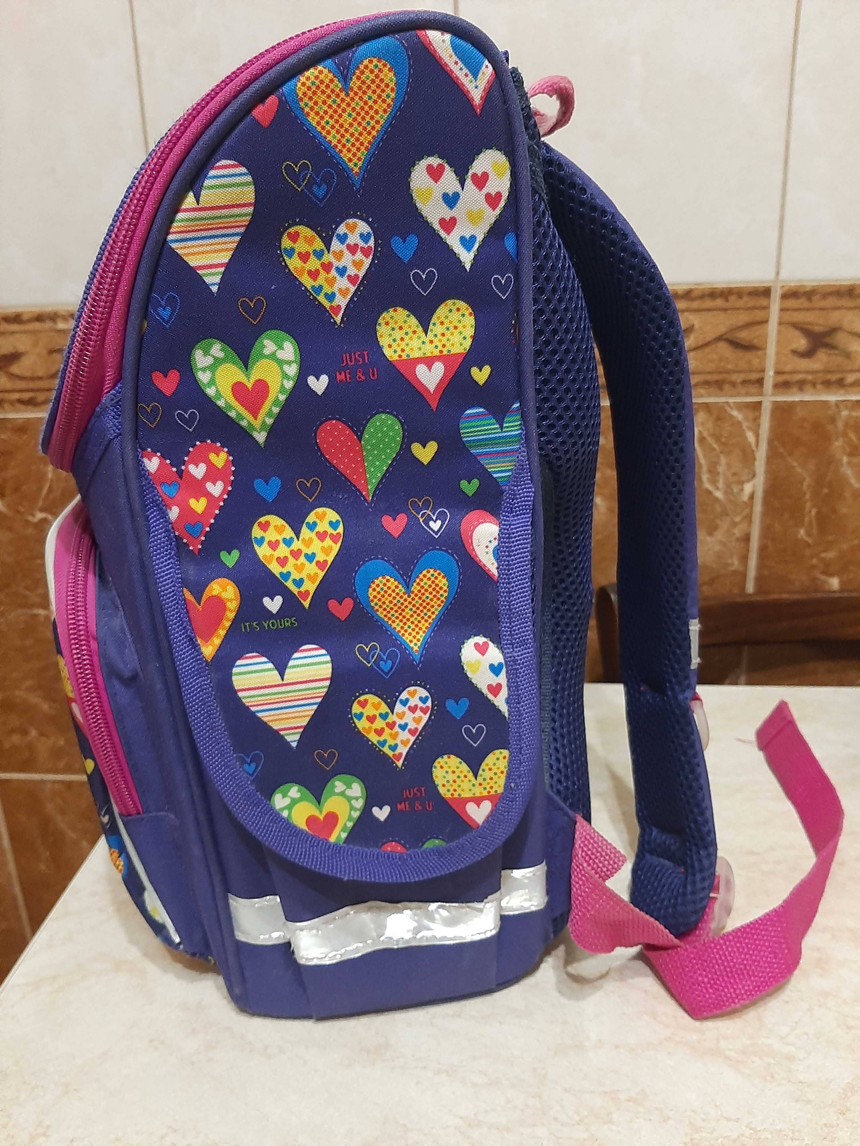 Школьный ранец (рюкзак) для девочки с сердечками SMART PG-11