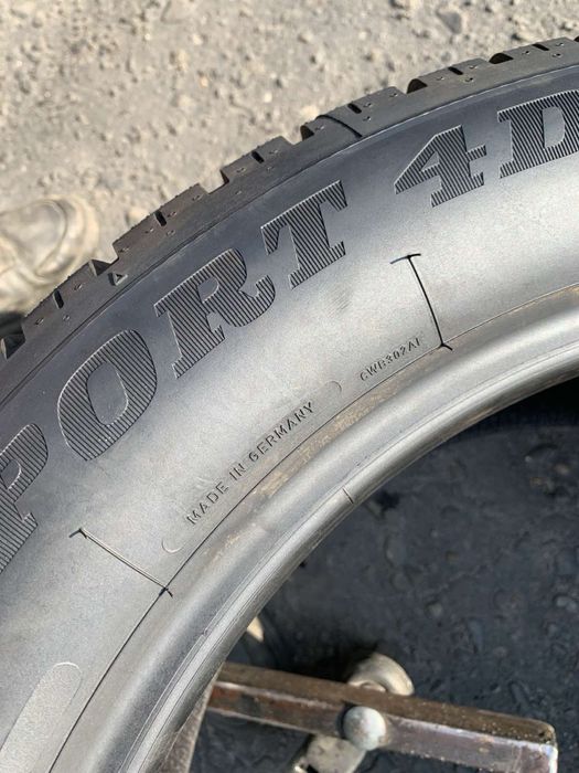 Шини нові 245/50 R18 пара Dunlop ранфлет 2023p зима