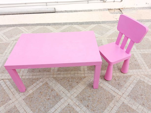 mesa e cadeira rosa- criança- -promoção