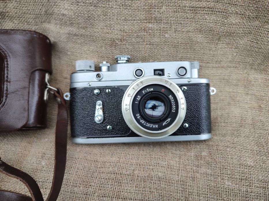 Stary aparat fotograficzny Zorki 2