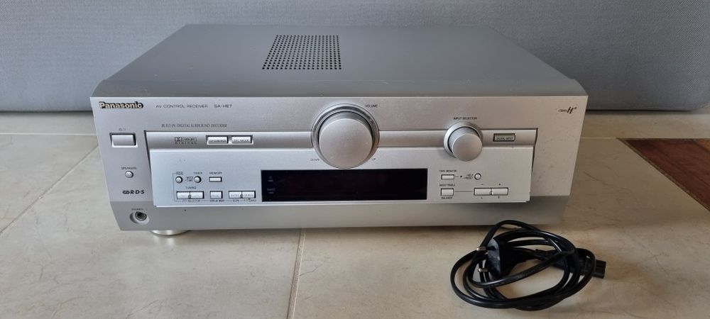 Amplituner Panasonic SA-HE7