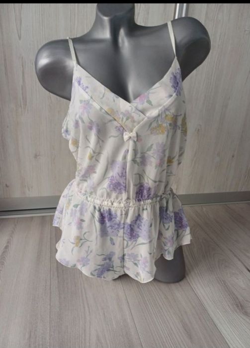 Продам ніжний пенюар-шортики Galaxy із застібкою на кнопках