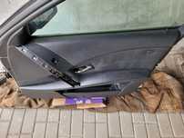 Tapicerka Boczek Drzwi Pasażera BMW E60 E61 Prawy Przód