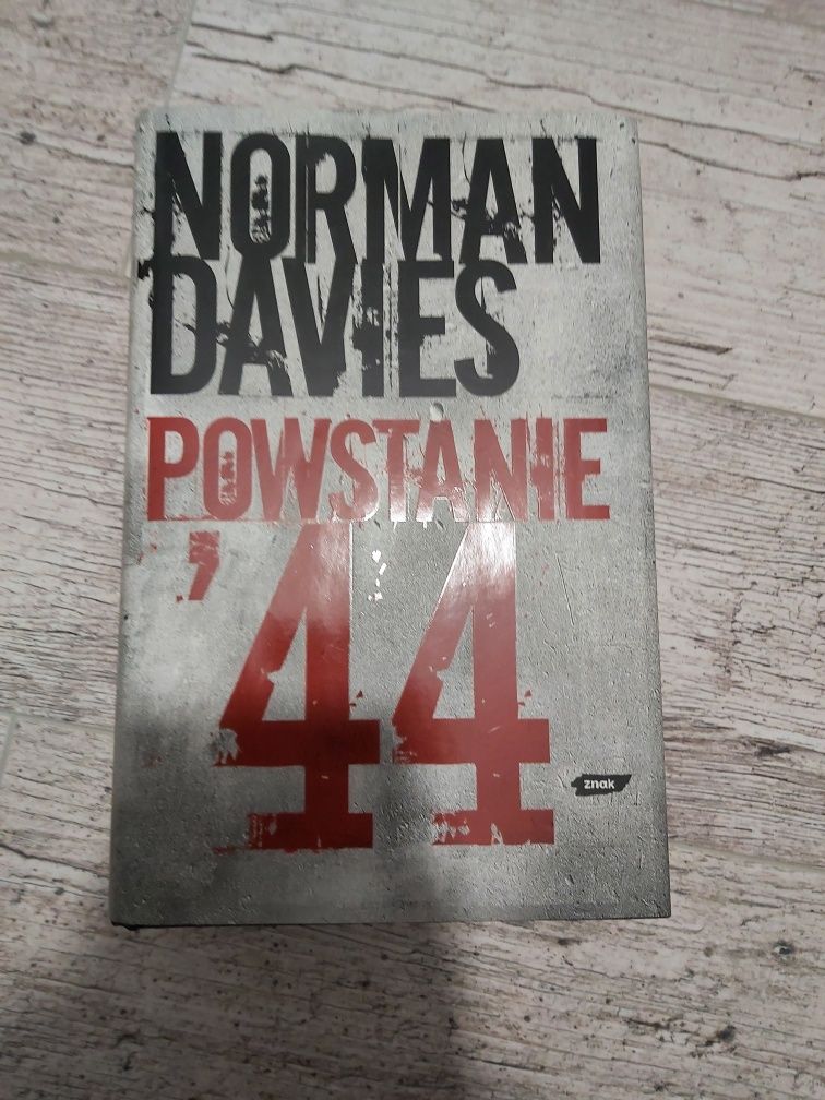 "Powstanie '44" Norman Davies