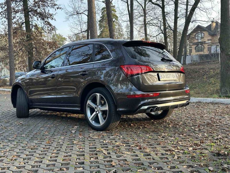 Audi Q5 2.0 TDI S-line