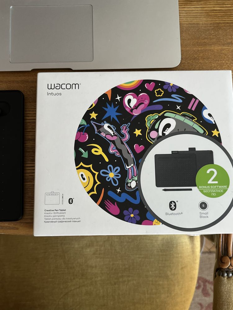 Графічний планшет Wacom Intuos S Bluetooth Black