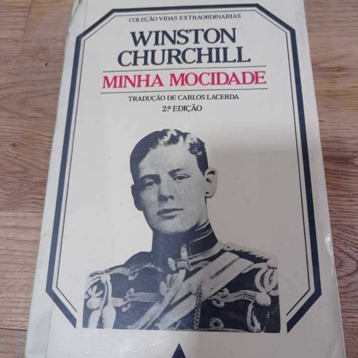 vendo livro Winston Churchill minha mocidade