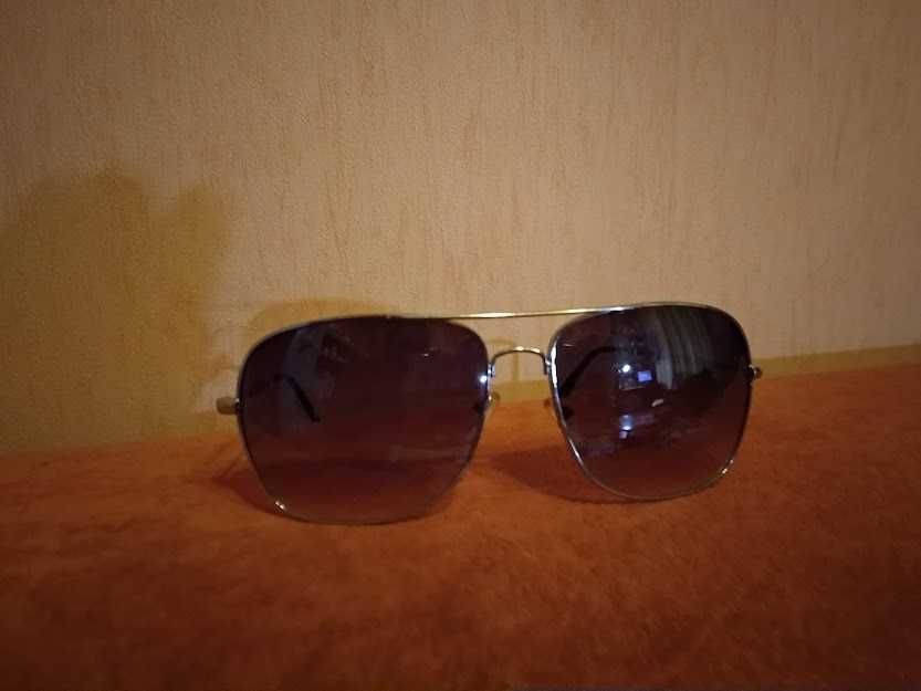 Солнезащитные очки