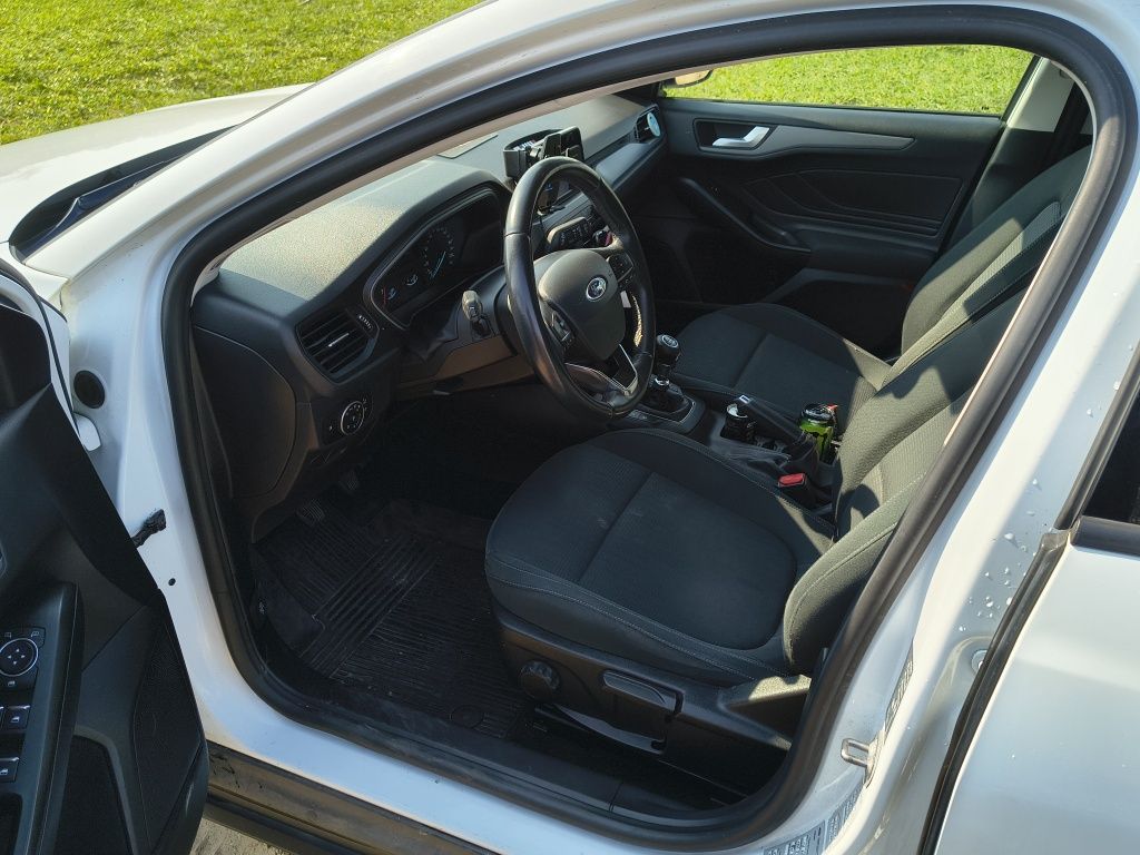 Sprzedam Forda Focusa MK4