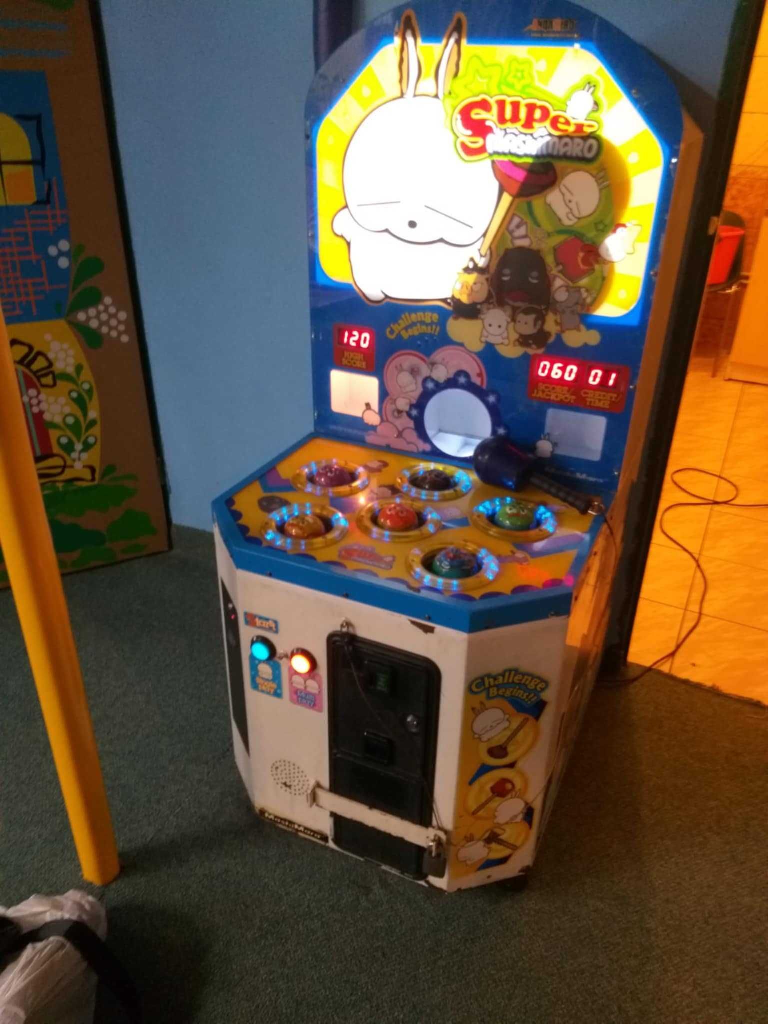 Sprzedam automat zbijak "Duszki" firmy "Andamiro"