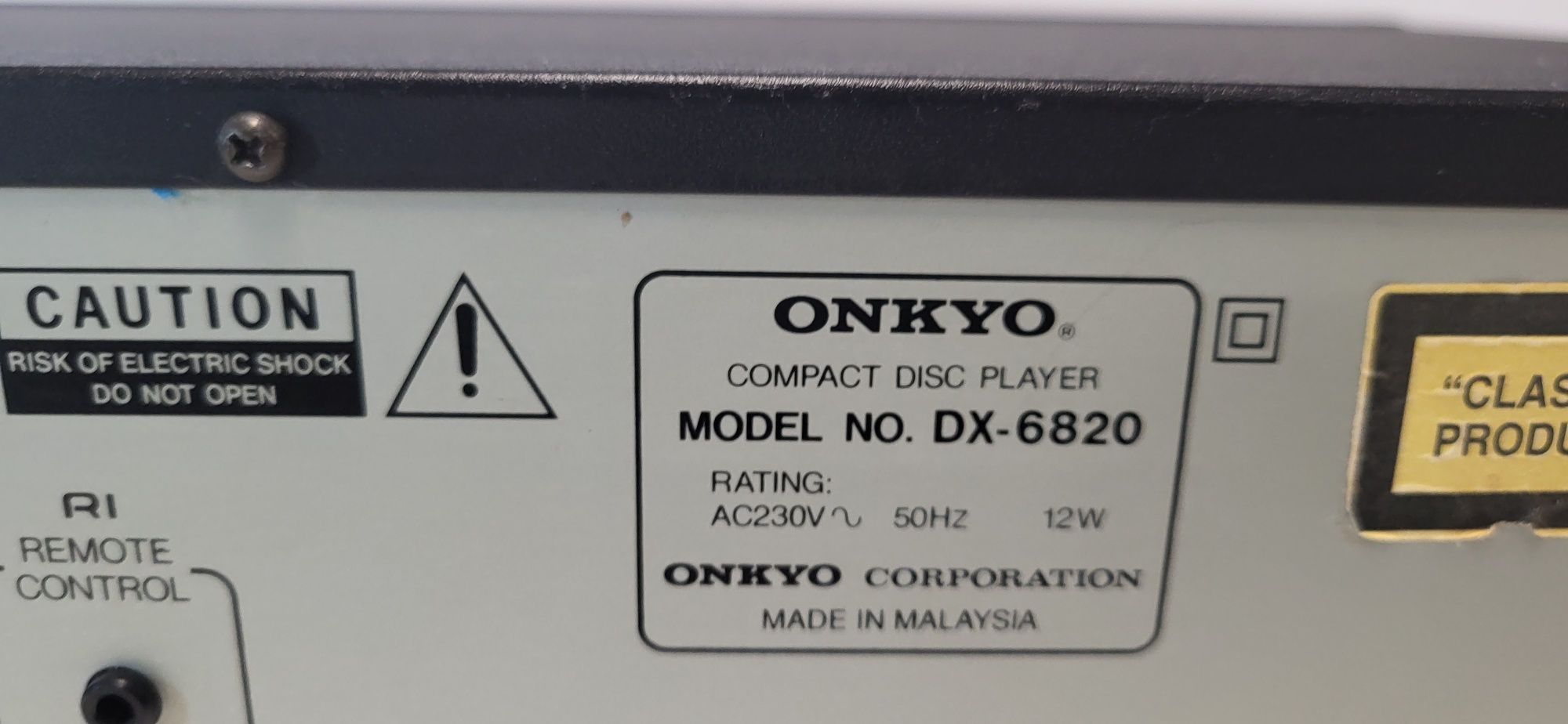 Odtwarzacz CD onkyo DX-6820