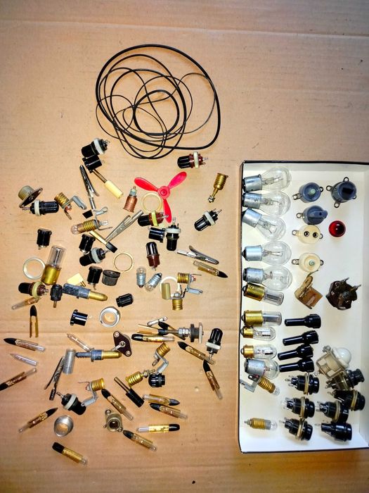 Детали ПУ-1  ламповые проигрыватели  мотор тонарм стекла