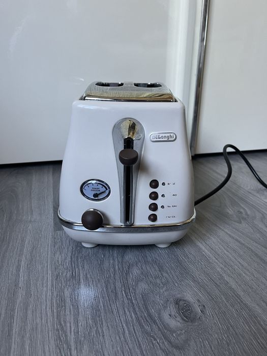 Тостер Delonghi CTOV2103.BG На запчастини