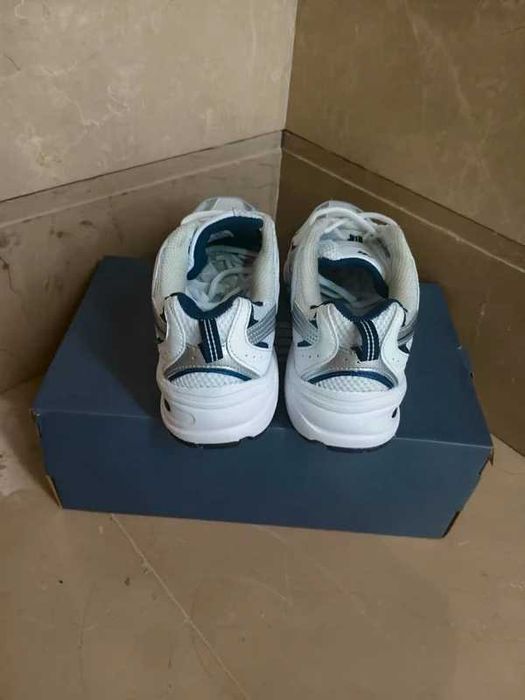 ButyNew Balance 530 White_Trampki_rozmiar.38