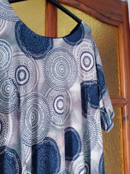 Sukienka lejaca luzna 58 letnia wzory