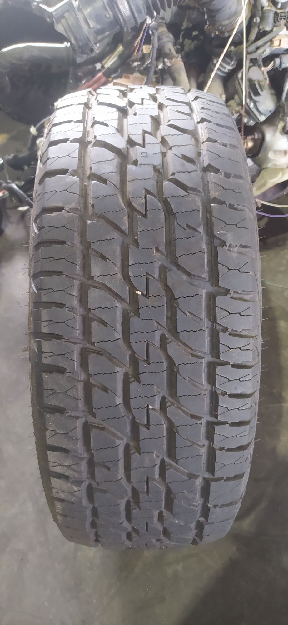 Pneus Cooper Discoverer 235/60 R16