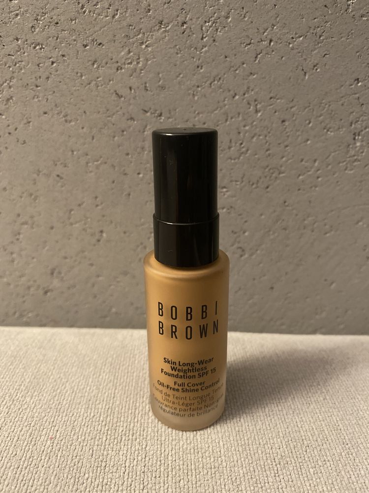 Podkład Bobbi Brown