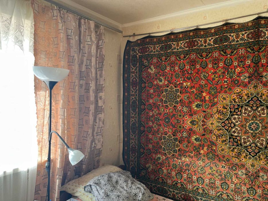 Продається трикімнатна квартира Процишина б.9