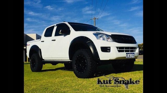 Poszerzenia błotników Kut Snake 85mm Isuzu D-max