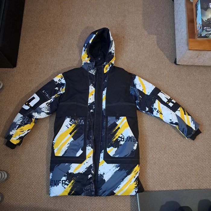 Куртка зимова нова підліток, на зріст 175- 180