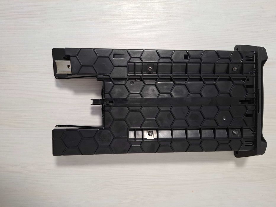 Планшетка \ Ящик для зберігання документів Renault Master