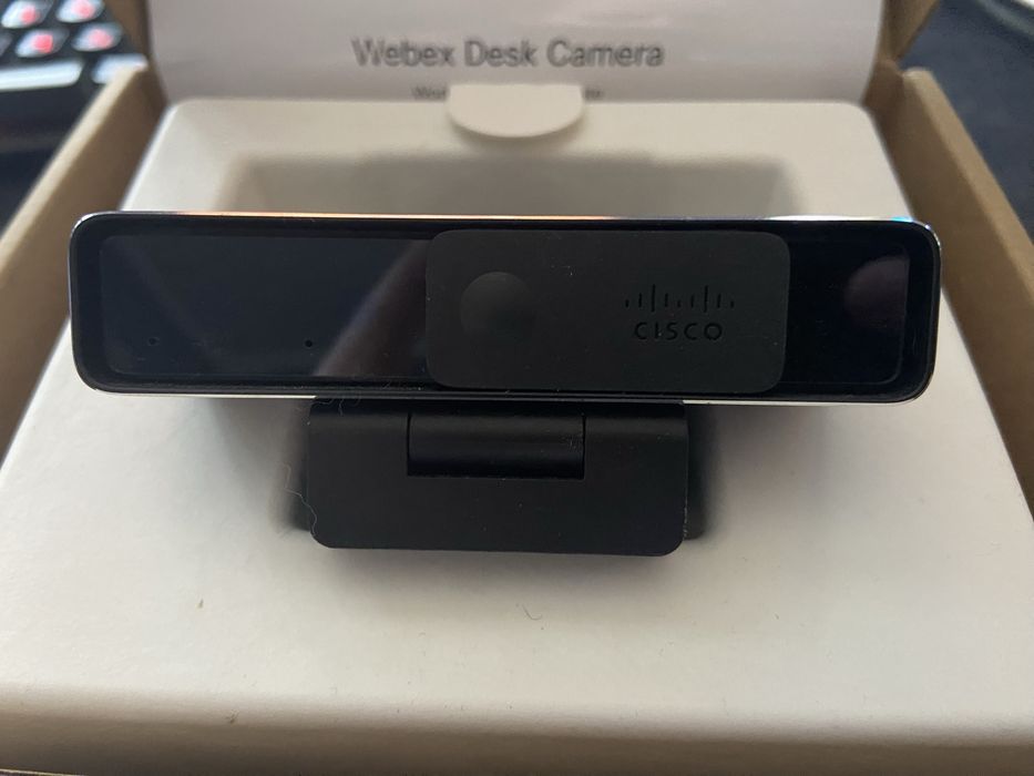 Веб-камера Cisco Webex Desk Camera 4K