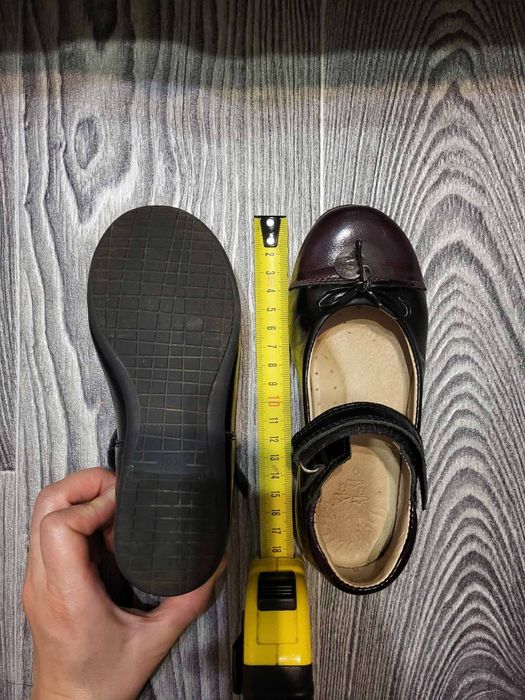 туфлі відкриті та закриті до школи 28 р (по стельці 17.5)ТМ "