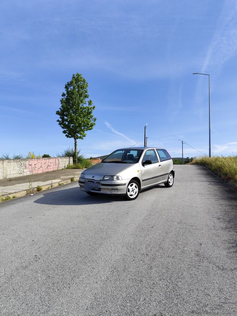 Fiat Punto 6 Speed 1.1