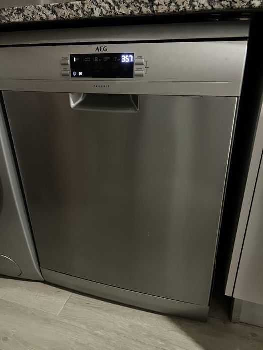 Máquina Lavar Loiça AEG