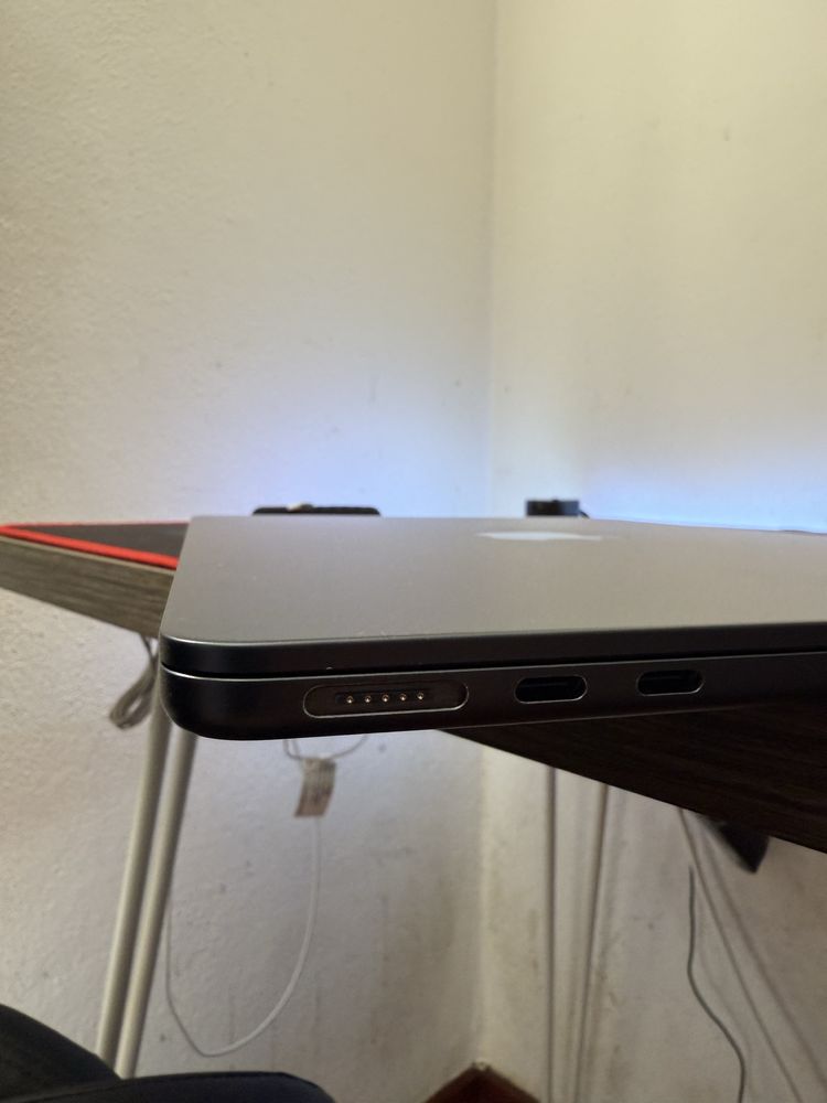 Macbook air M1 256gb