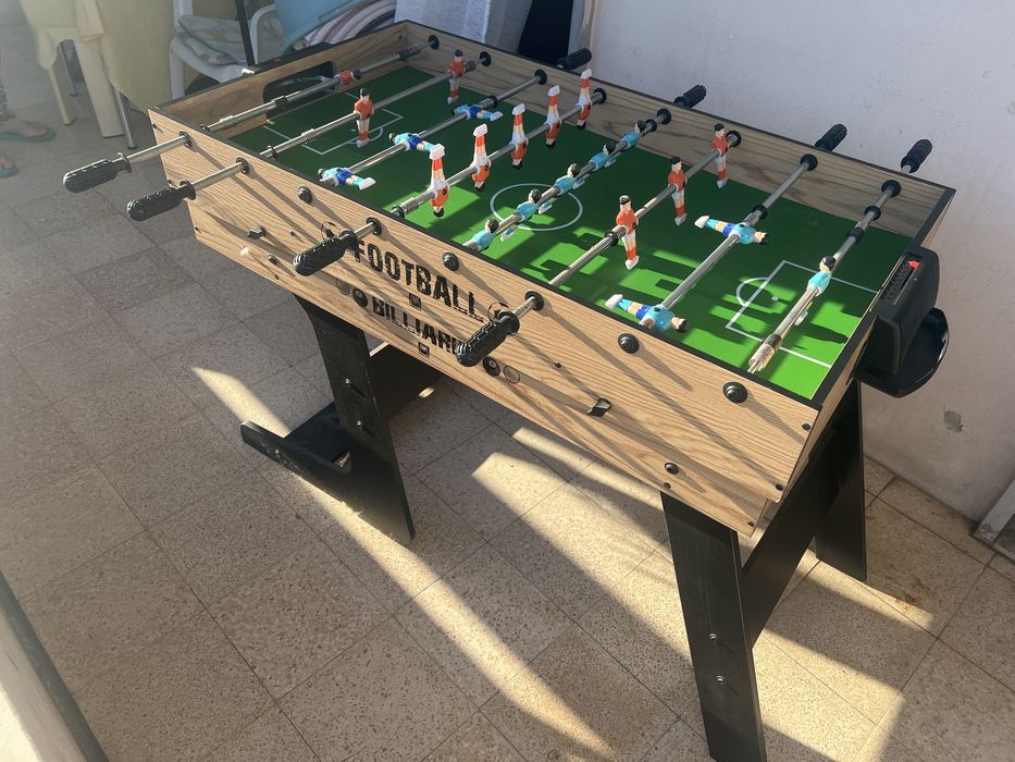 Mesa de matraquilhos e snooker