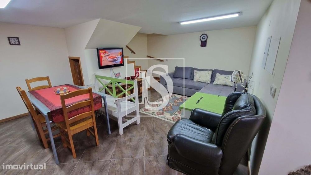 Vivenda Rústica T2- Renovada para venda em Salamonde Vieira do Minho