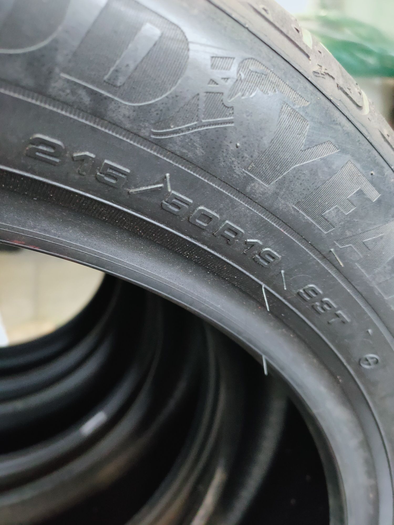 215/50R19 GoodYear Efficient Grip Performance 2020r 7mm