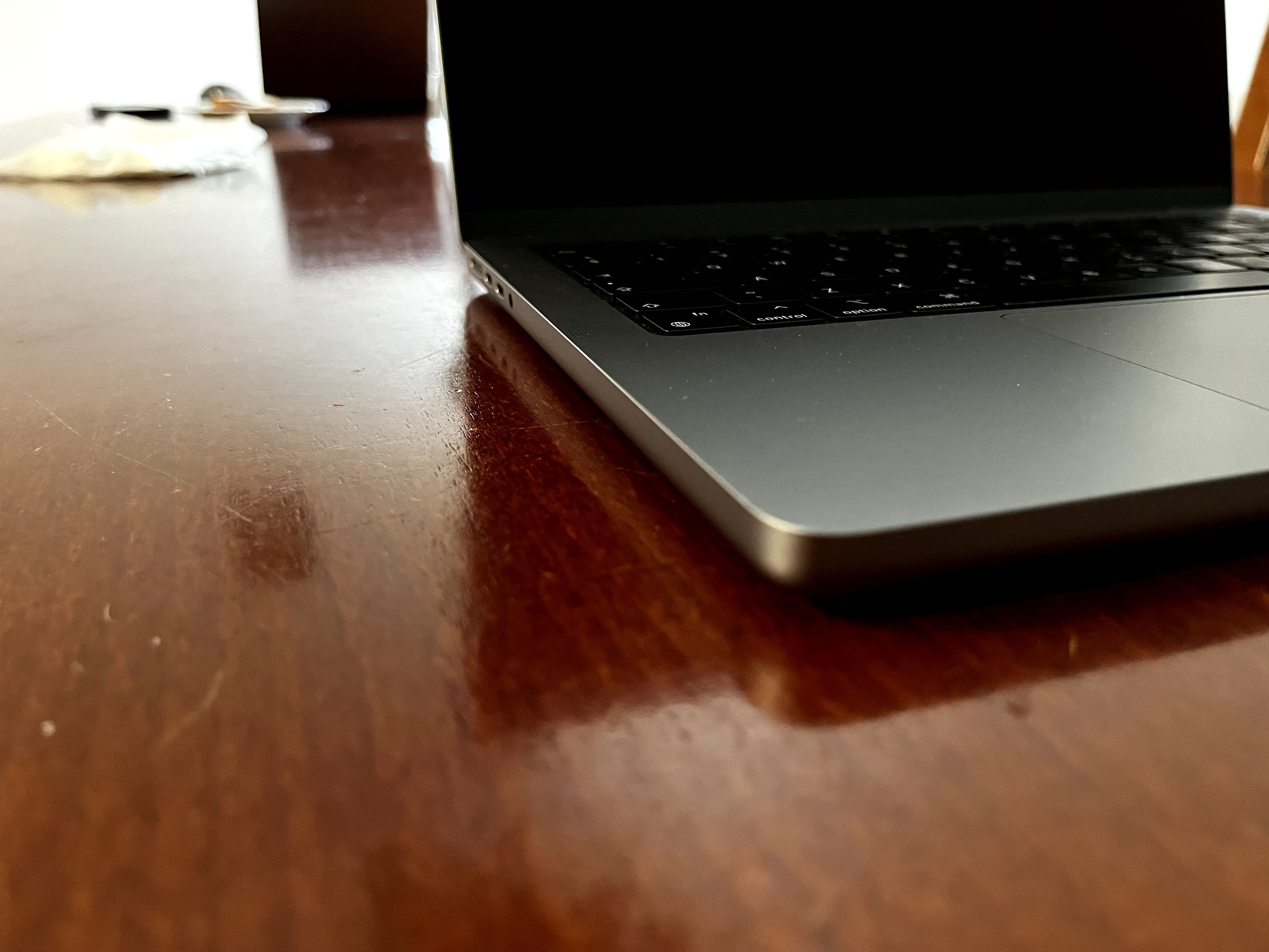 MacBook Pro m3 base