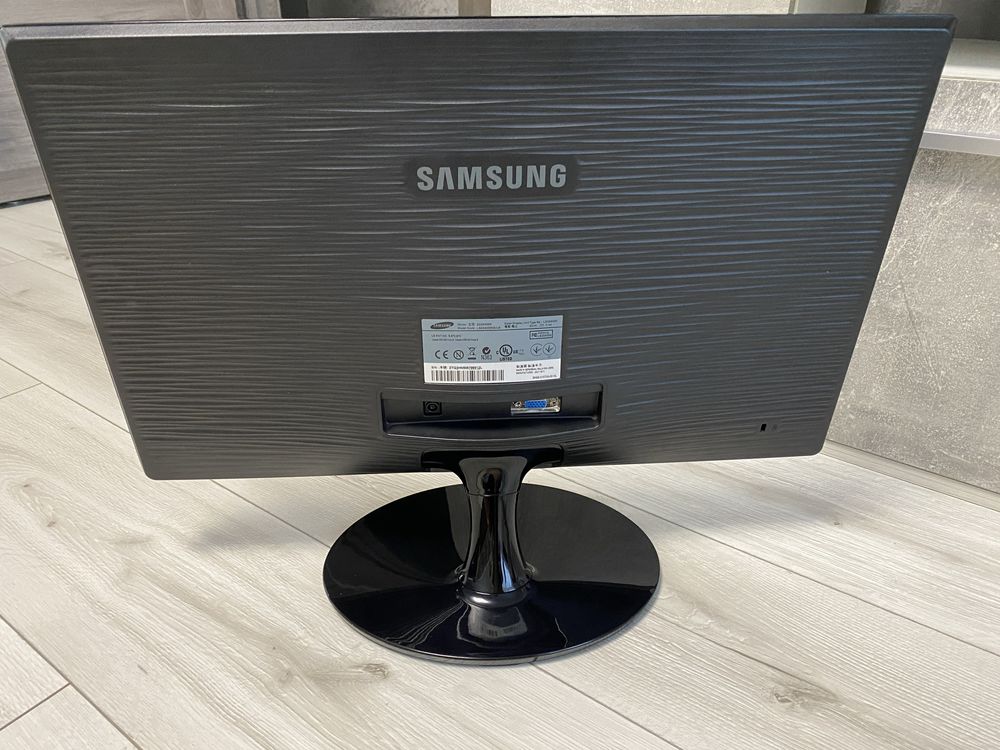 Samsung SyncMaster SA300 S22A300N