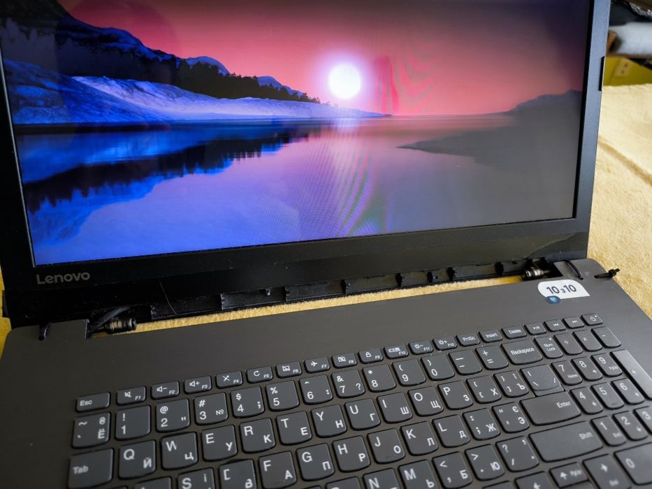 Lenovo 320-17IAP 80XR00SLRA (+ бонус блок живлення)