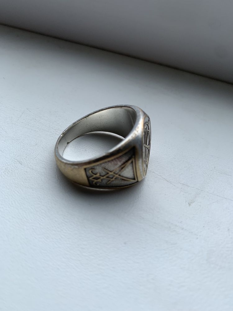 Перстень з сигілою Азазеля