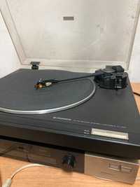 PIONEER AutRetrn Stereo Turntable PL-330 + PIONEER TX-530 Stereo Tuner