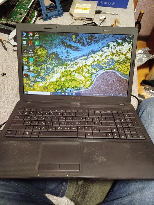 Продам ноутбук асус