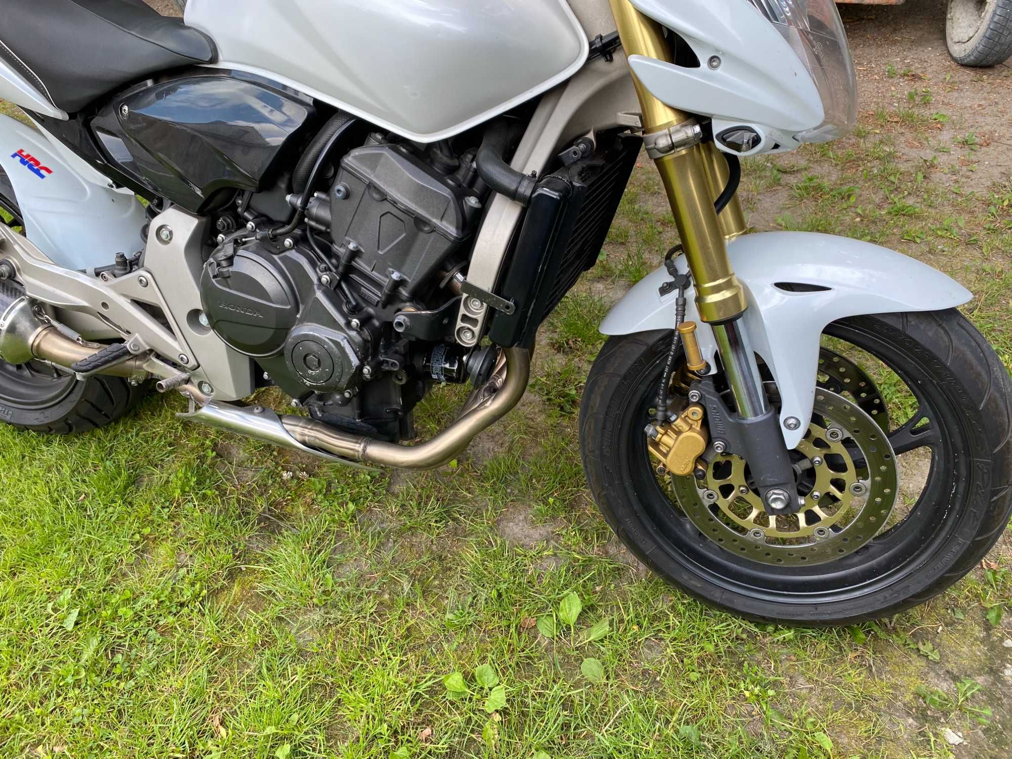 Honda hornet pc41