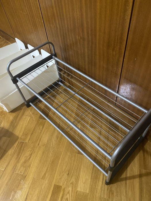 Conjunto de 8 assessorios de arrumação.